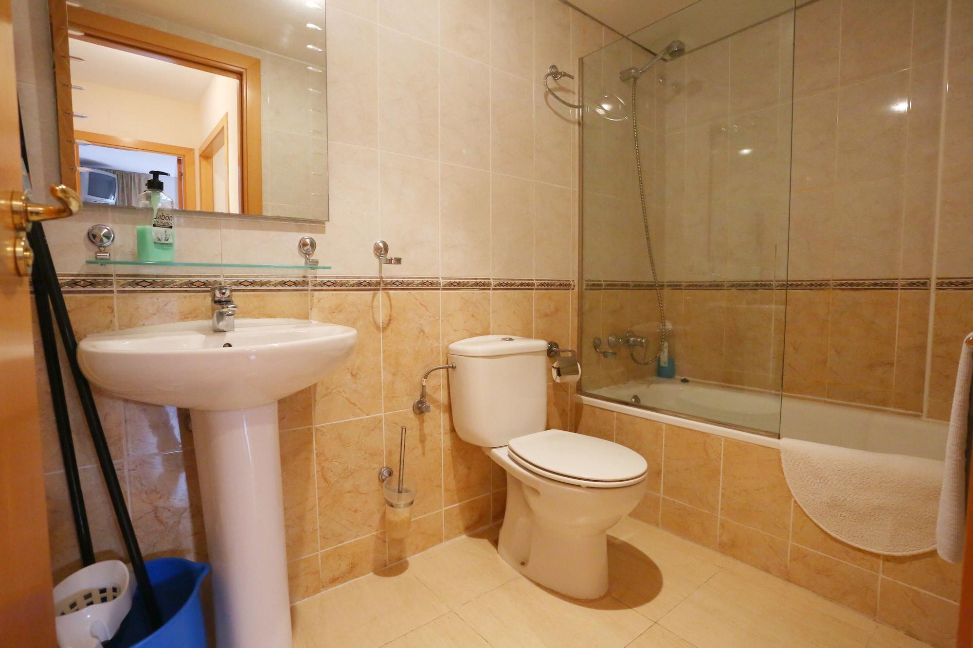 Royal Apart-hotel 2*